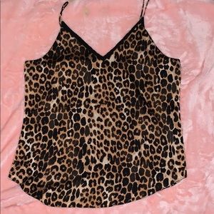 🤎Express Cheetah Print Top🤎